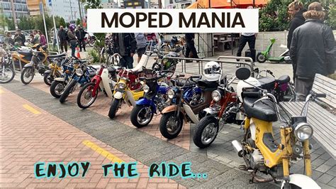 manic mopeds